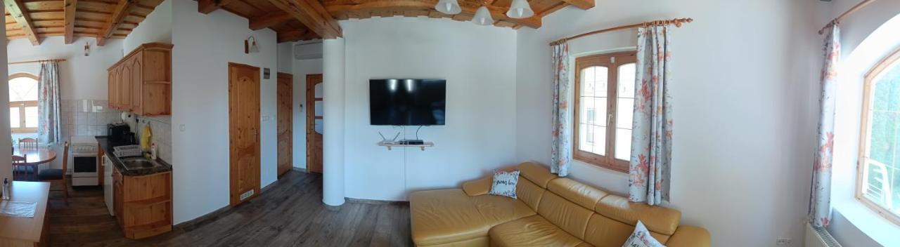 Vica Apartman Balatonbereny Luaran gambar